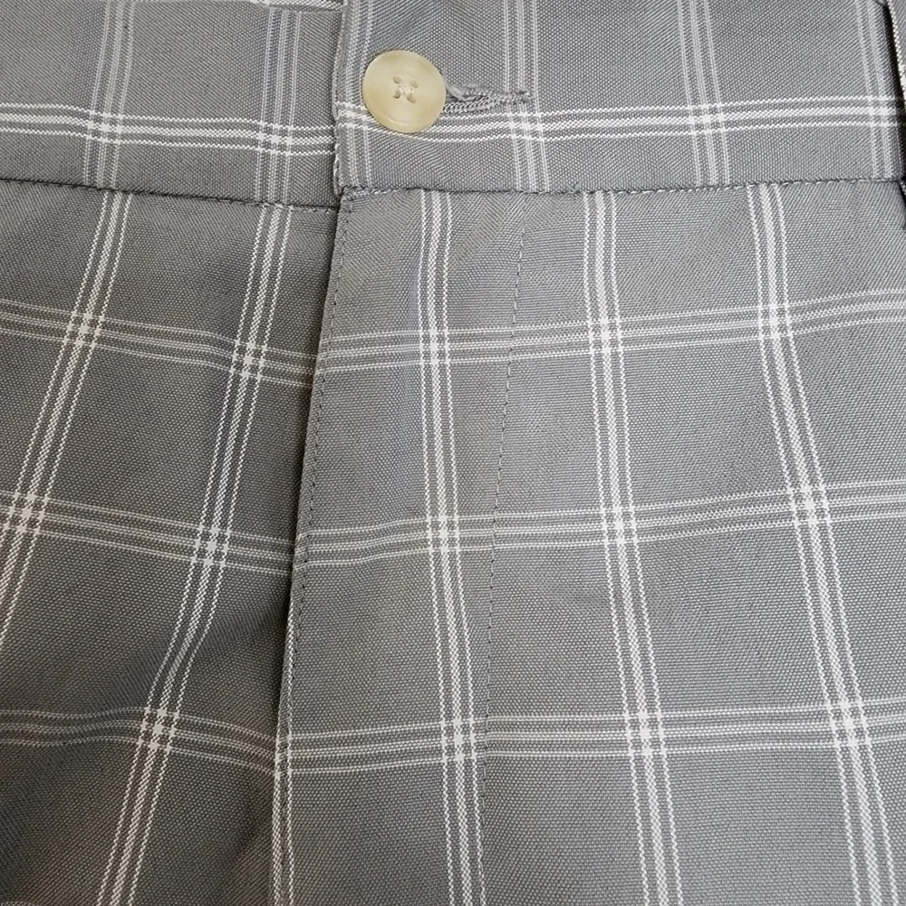 Grand Slam Performance Plaid Mens Shorts‎ Size 38 Gray White